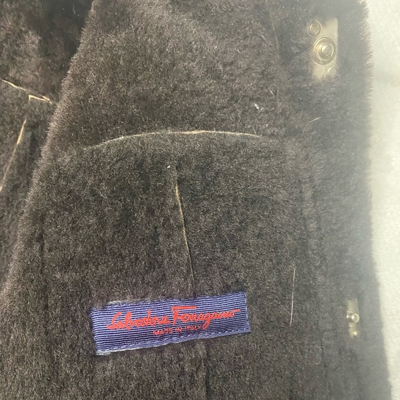 Kids Shearling Winter Jacket by Salvatore Ferragamo - Size 6yo - mint condition - Picture 4 of 8